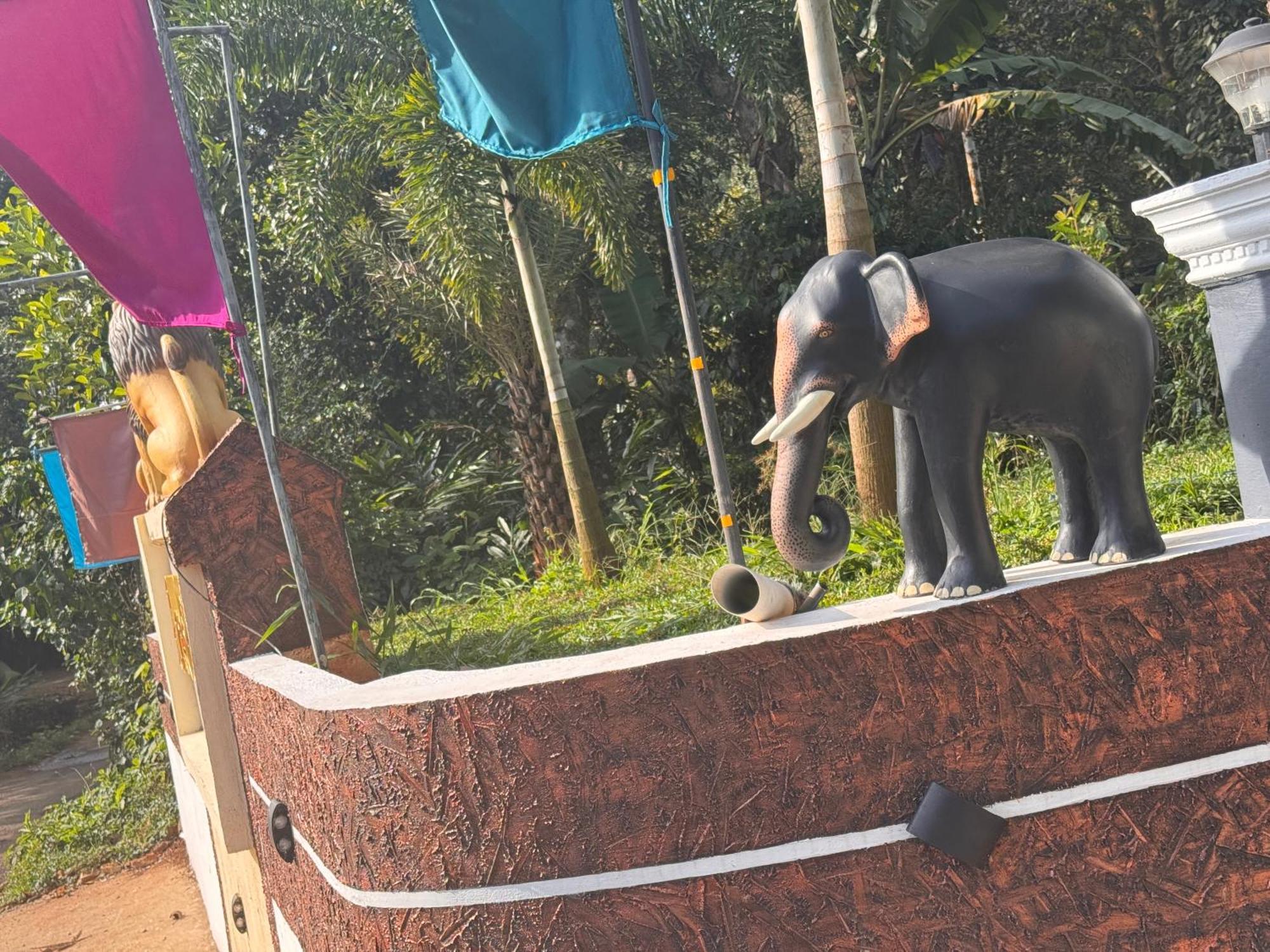 Arabian Holiday Resort With Swimming Pool In Idukki Calvary Mount Dış mekan fotoğraf
